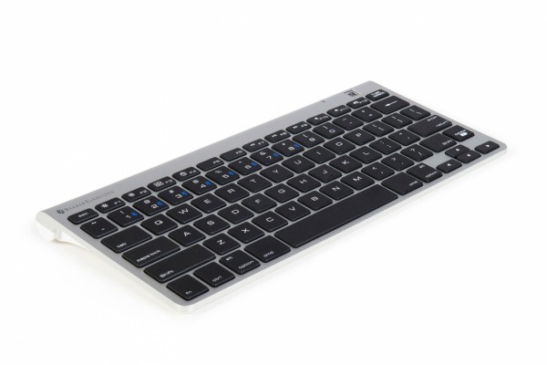 m-board-870-bluetooth-keyboard-compact-keyboard-1430214614